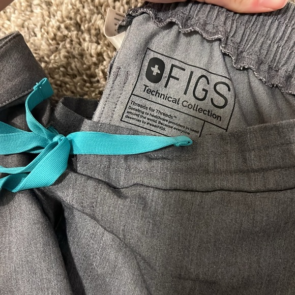 Figs Graphite Set size M - Picture 3 of 3